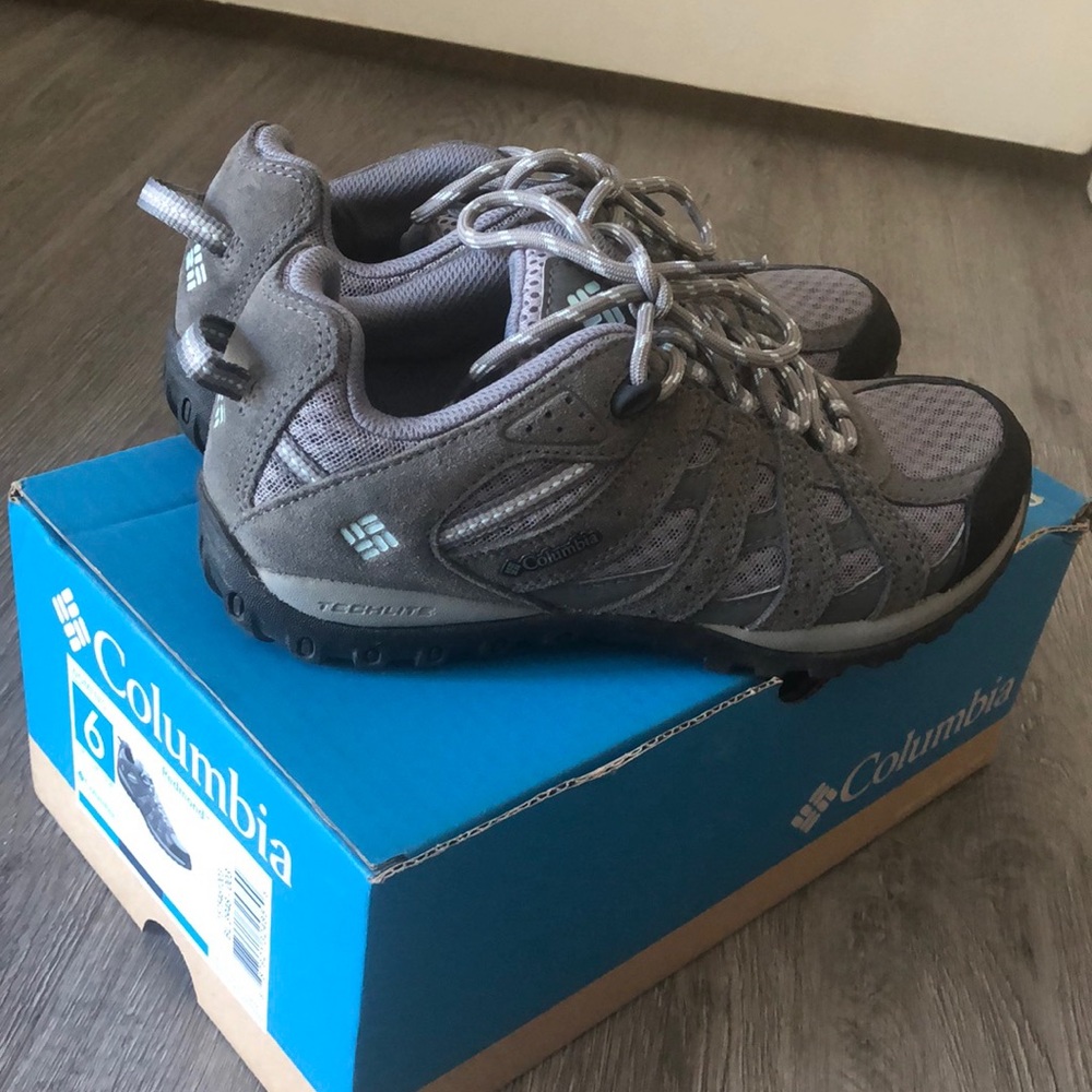 Columbia Redmond Shoes Size 6